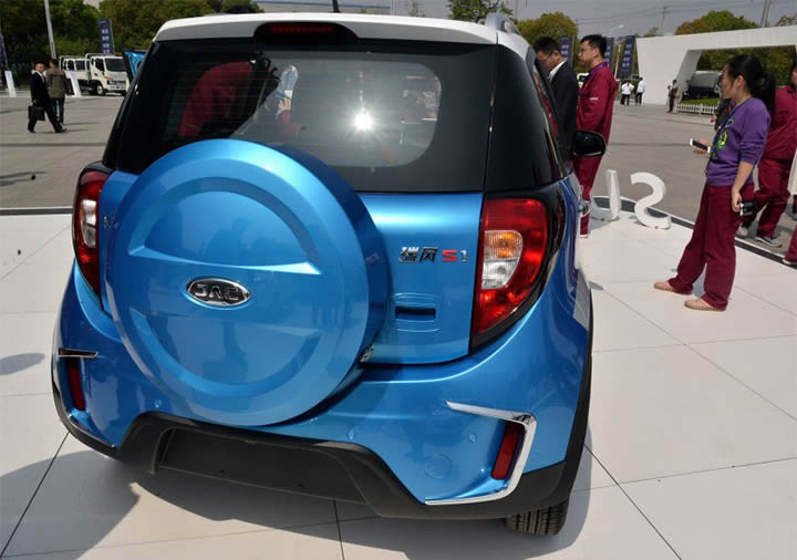 江淮汽車(chē)乘用車(chē)發(fā)布全新標(biāo)志